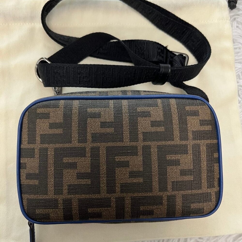Fendi Logo Belt Bag - Picture 1 of 11